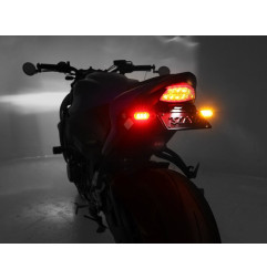 DENALI T3 Switchback M8 LED 3in1 Blinker-Rücklicht-Kombination Gehäuse Schwarz / Linse Klar (Paar), Hinten