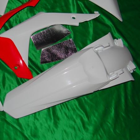 Kit plastiques UFO pour Honda CRF250R et CRF450R de 2013 à 2017