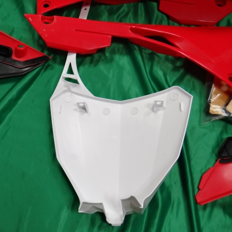 Kit plastique carénage POLISPORT pour HONDA CRF 450 et 250 de 2017 à 2019