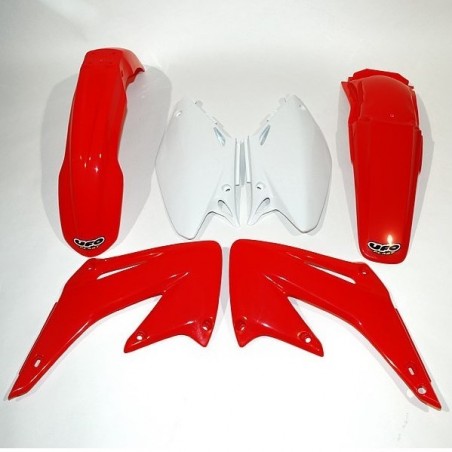 Plastic kit UFO for HONDA CR 125 and 250 R from 2004 HOKIT102999 UFO 76,00 €