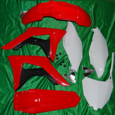 Kit de plástico UFO para HONDA CRF 250 y 450 de 2017 a 2019 HOKIT119999 UFO €99.90