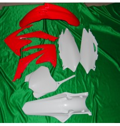 UFO -Kunststoffsatz für HONDA CRF 250 und 450, Baujahre 2009 bis 2010 HOKIT113E999 UFO 77,00 €