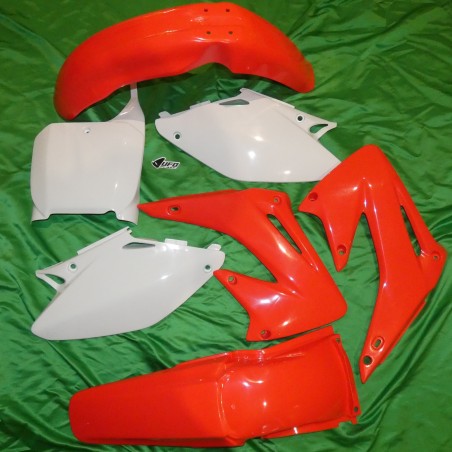 Plastic kit UFO for HONDA CR 125 and 250 R from 2002 to 2003 HOKIT101999 red and white