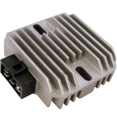 Regulador TECNIUM by DZE MOSFET para APRILIA MXV 450, SUZUKI DR 650 SE, YAMAHA XT 660 y DERBI TERRA 125 de 1996 a 2015