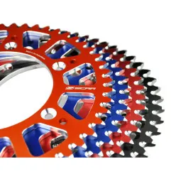 Corona de aluminio SCAR paso 520 para KTM SX 125, HUSQVARNA FC 250, GAS GAS EC 300 y HUSABERG TE 250 de 1993 a 2027
