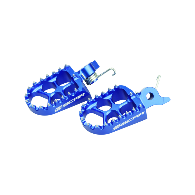 SCAR Food Pegs Evo - Blue for YAMAHA WRF 450, YZ 250, YZ 250 X, YZF 250, YZF 450 and FANTIC XXF 250, XXF 450 2023-2027