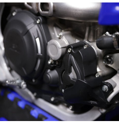 Protector tapa de embrague, encendido y bomba de agua POLISPORT Extreme - Negro para YAMAHA WRF 450, YZF 450 de 2023 a 2027