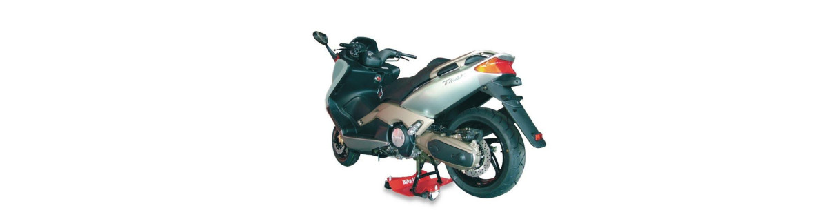 Workbenches, machines and workshop equipment for a motorcycle garage